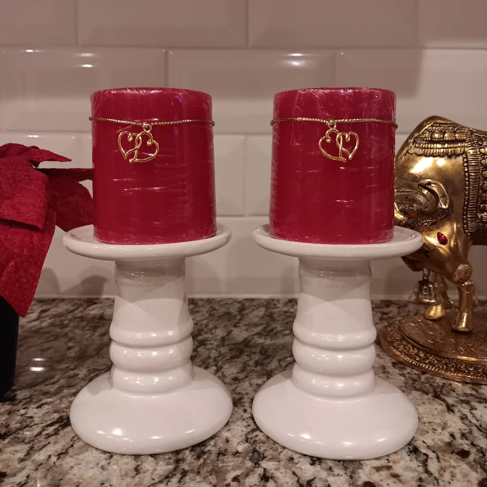White Ceramic Holders & Red Scented Accent Candles Set NEW! - Picture 11 of 11